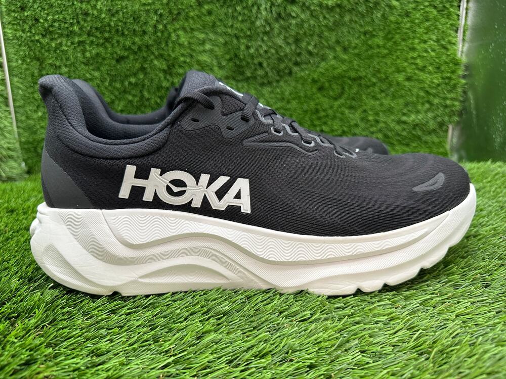 Hoka One One Arahi 8 1168690-BWHT Athletic Sneaker Men 13D Black Jacquard Sports